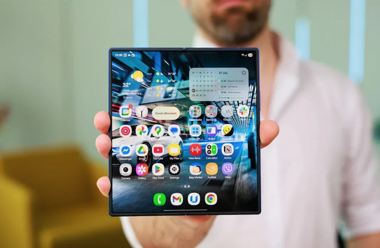 Foldable Smartphones