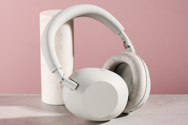 Best Noise-Cancelling Headphones