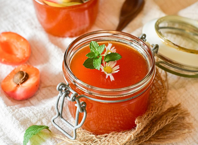 Upcycling Glass Jars